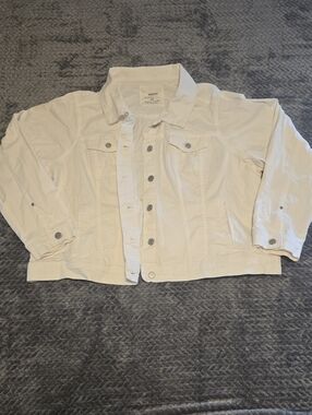 SONOMA White Denim Jean Jacket - Button-Front Cotton Trucker